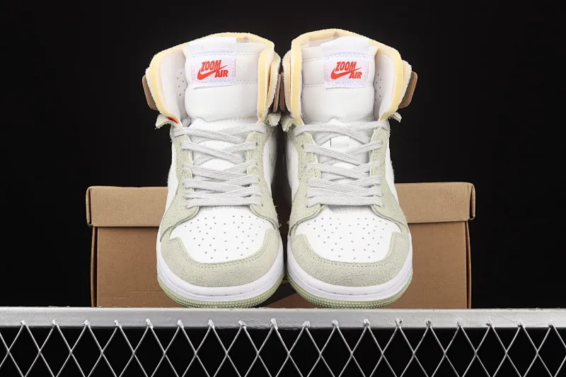 All categories Air Jordan Jordan series basketball shoes Air Jordan 1 High Air Jordan 1 Zoom Air CMFT AJ1 Joe 1 Milk Brown CT0979-102